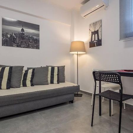Hilton Area Brand New Comfortable Apartment Atene Esterno foto