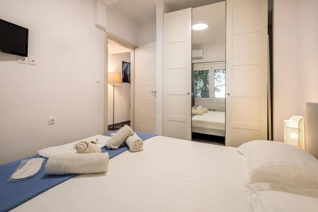 Hilton Area Brand New Comfortable Apartment Atene Esterno foto